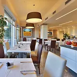 Hotel Western Tigullio Royal 4*