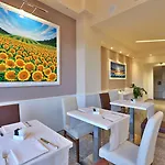 Western Tigullio Royal Hotel 4*