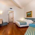 Western Tigullio Royal Hotel