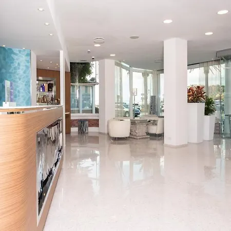 Ξενοδοχείο Western Tigullio Royal 4*